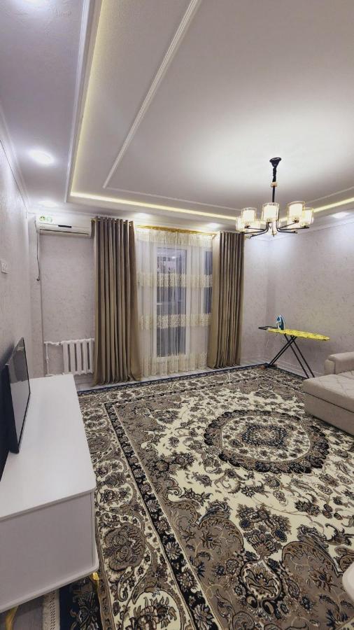 Apartment «Семья» 塔什干 外观 照片